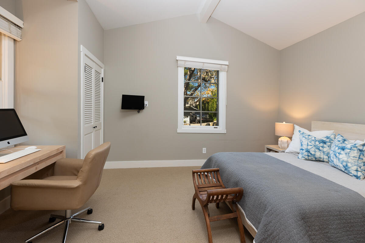 420 Seaview Road Montecito, CA 93108 - Photo 18 of 26 a bedroom with a bed and a desk