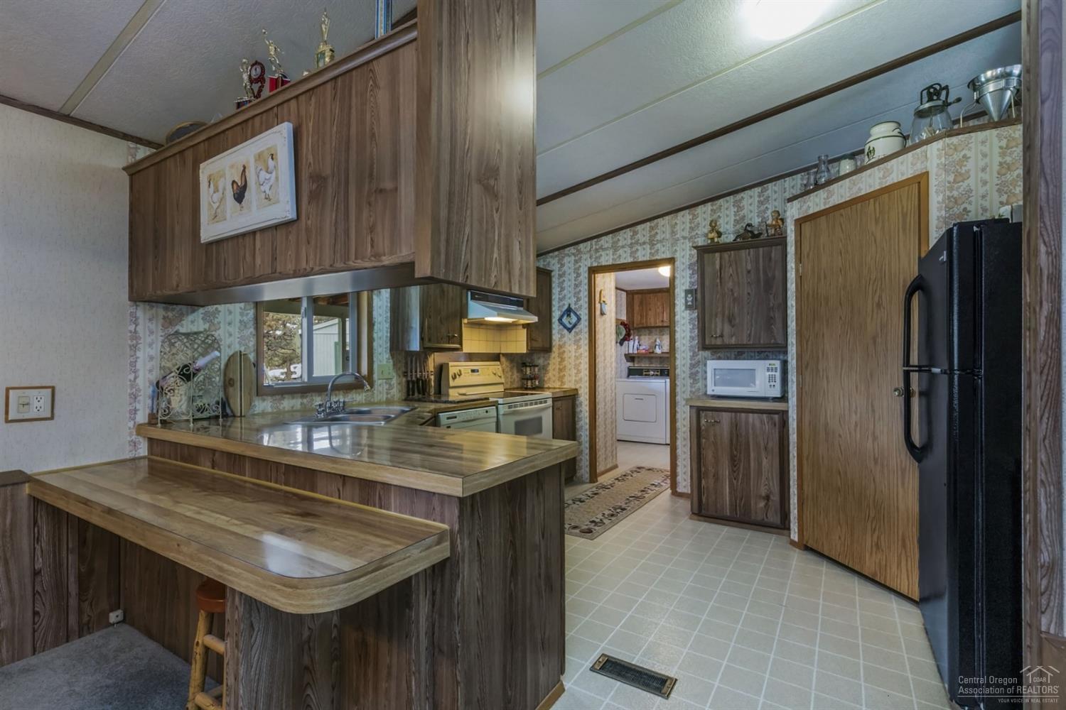21587 Morrill Road Bend, OR 97701 - Photo 10 of 25 Additional Photo