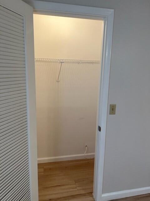 8436 Cypress Lane, Unit 7D Boca Raton, FL 33433 - Photo 22 of 30 MBcloset1