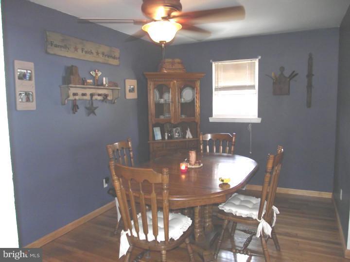 125 Oberlin Road Pennsville, NJ 08070 - Photo 9 of 18 Dining Room