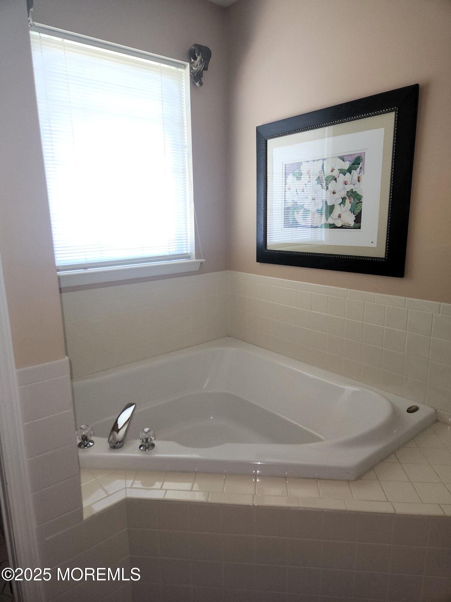 137 Warwick Road Galloway Township, NJ 08205 - Photo 22 of 30 20250323_142647