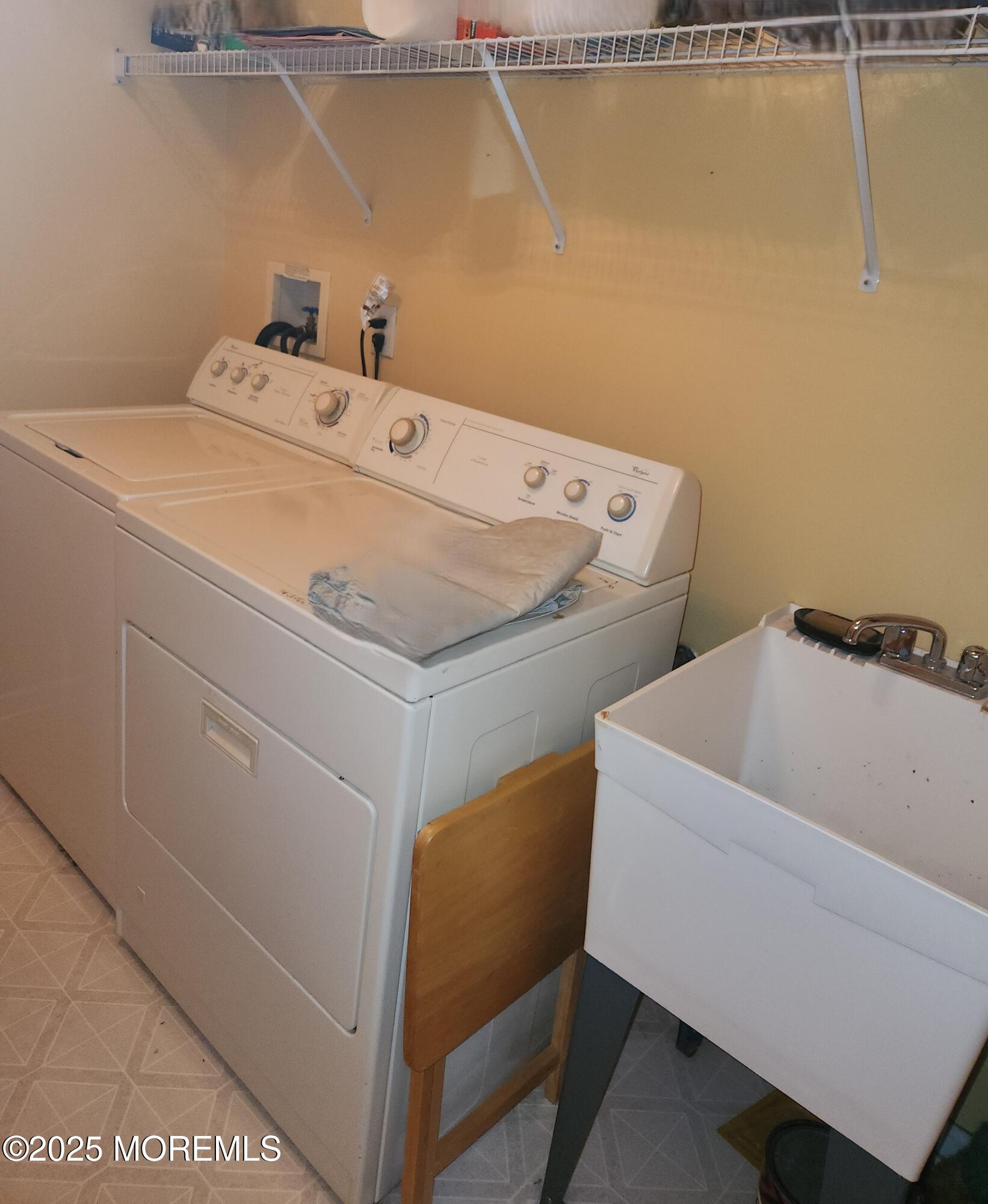 137 Warwick Road Galloway Township, NJ 08205 - Photo 27 of 30 20250323_140858