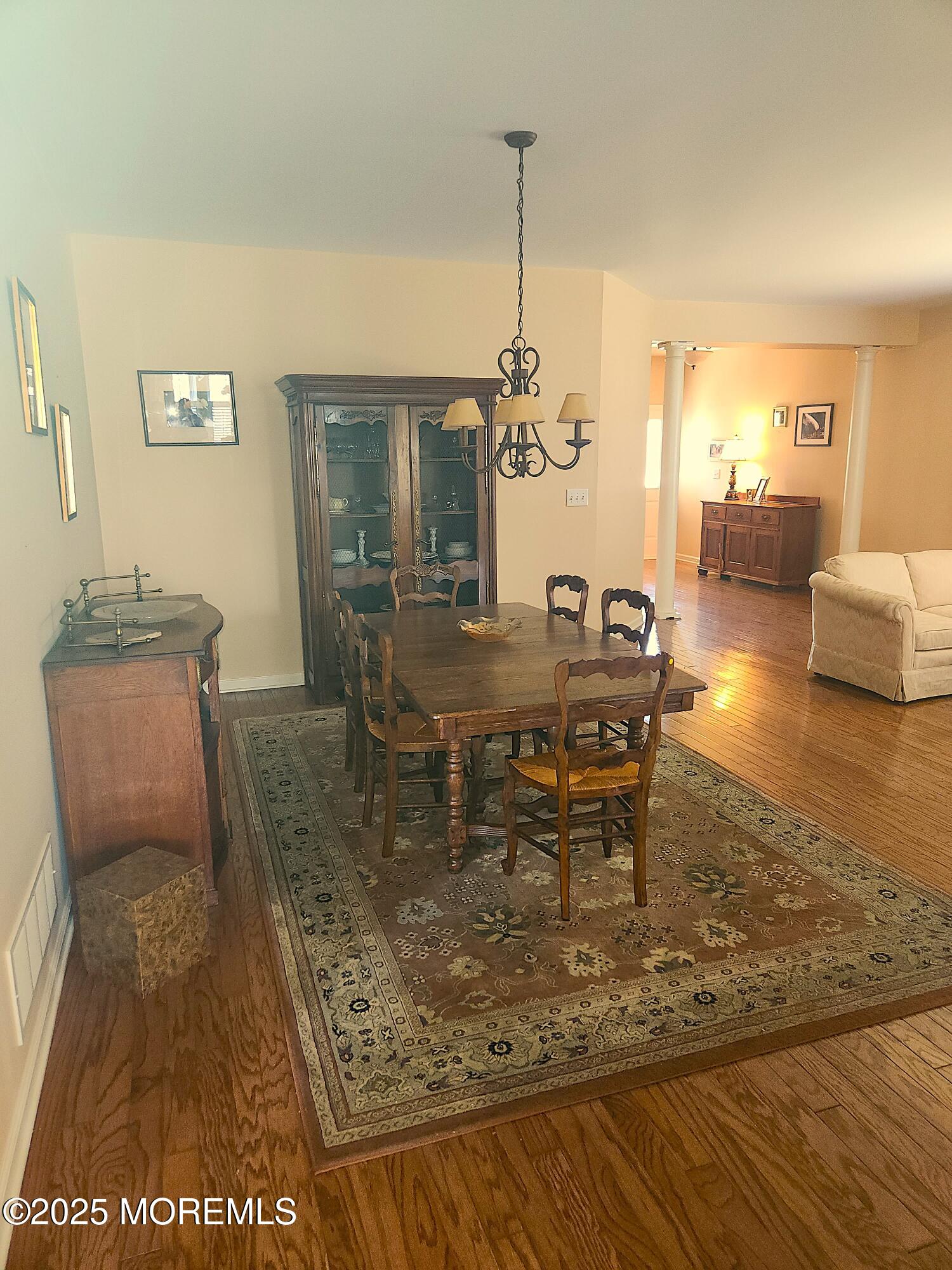 137 Warwick Road Galloway Township, NJ 08205 - Photo 10 of 30 20250323_142502