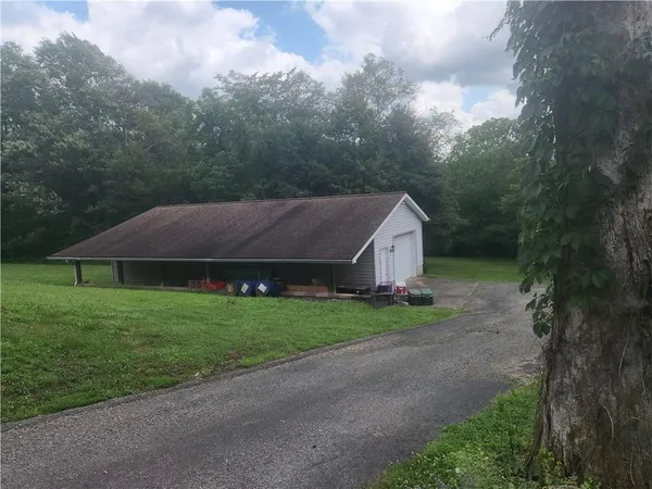 $580,000 | 147 Kesler Drive, Ligonier, PA 15658
