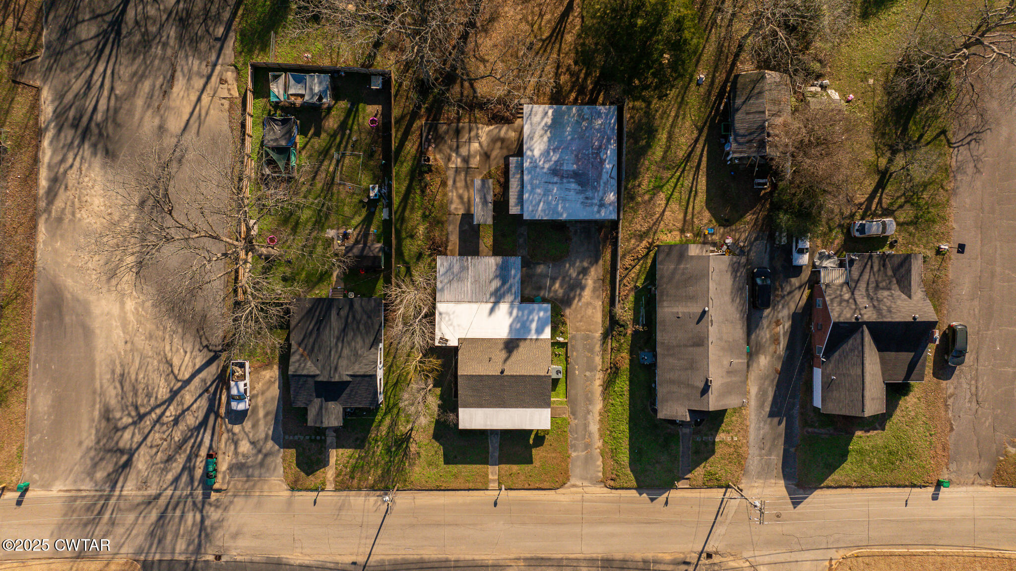 2001 West Main Street Milan, TN 38358 - Photo 24 of 25 DJI_20250103133301_0033_D