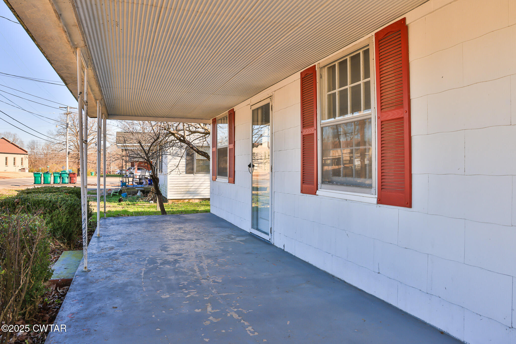 2001 West Main Street Milan, TN 38358 - Photo 3 of 25 FT8A1205