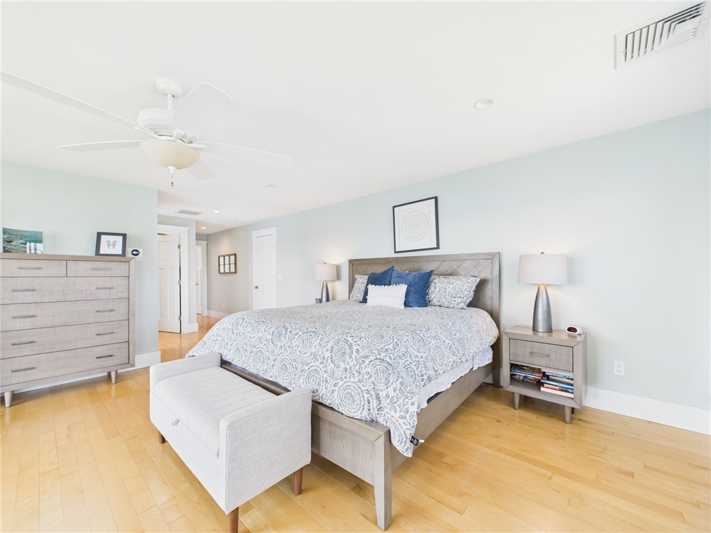 4 Clarkes Village Road Jamestown, RI 02835 - Photo 11 of 31