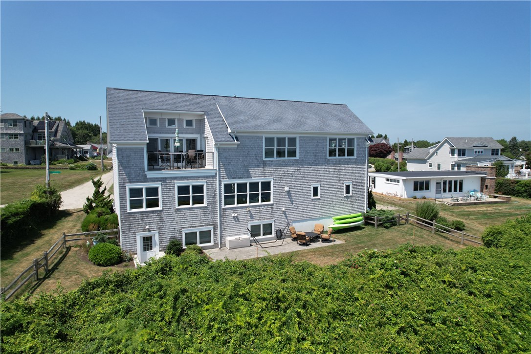 4 Clarkes Village Road Jamestown, RI 02835 - Photo 24 of 31