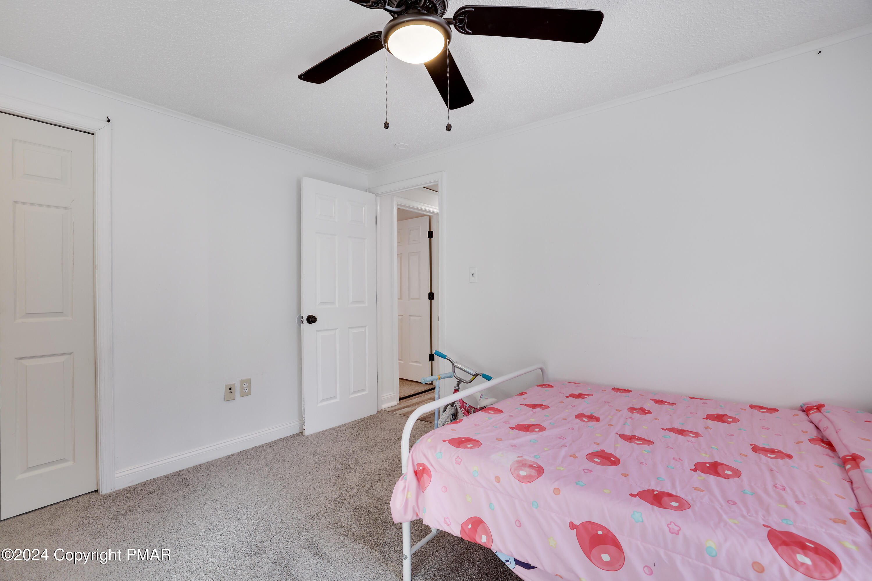 175 Rock Road East Stroudsburg, PA 18302 - Photo 22 of 43 Bedroom 3