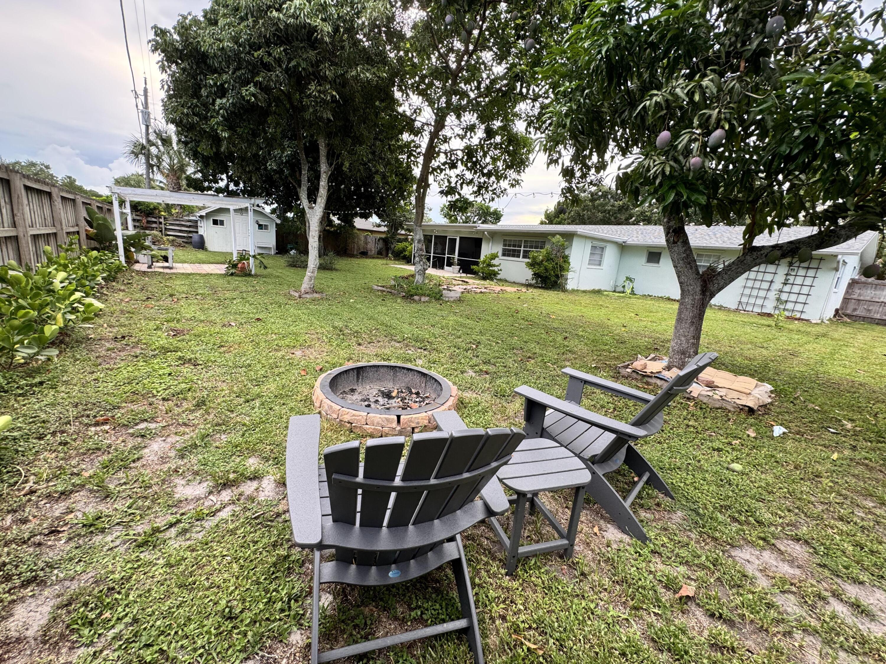 7828 St Andrews Road Lake Worth, FL 33467 - Photo 10 of 32 27_beyc6a3c341bc6cd1