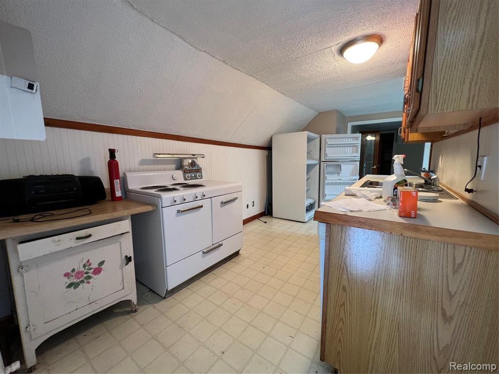 3305 West Auburn Road Rochester Hills, MI 48309 - Photo 47 of 52