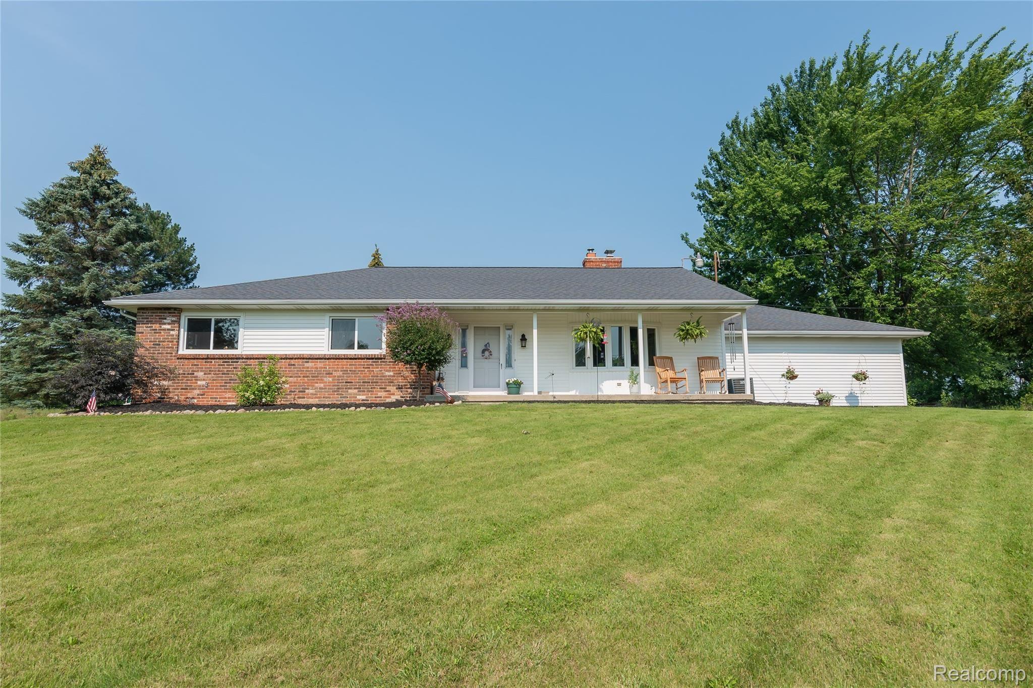 13292 Hogan Road Linden, MI 48451 - Photo 1 of 48 _DSC1716.jpg