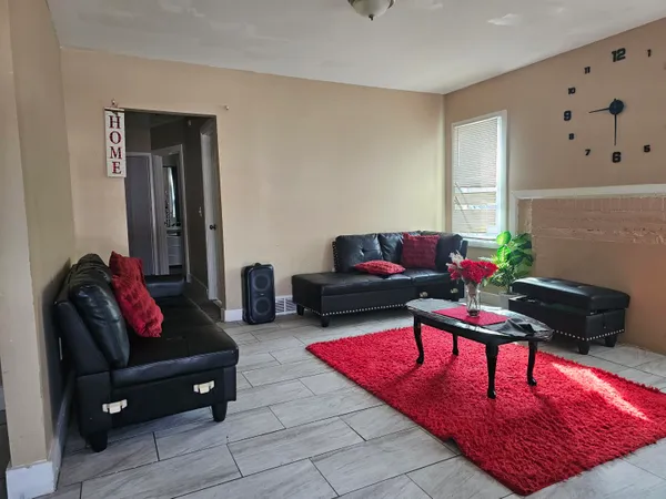 $99,500 | 19140 Winthrop Street, Detroit, MI 48235
