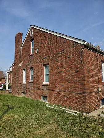 $99,500 | 19140 Winthrop Street, Detroit, MI 48235