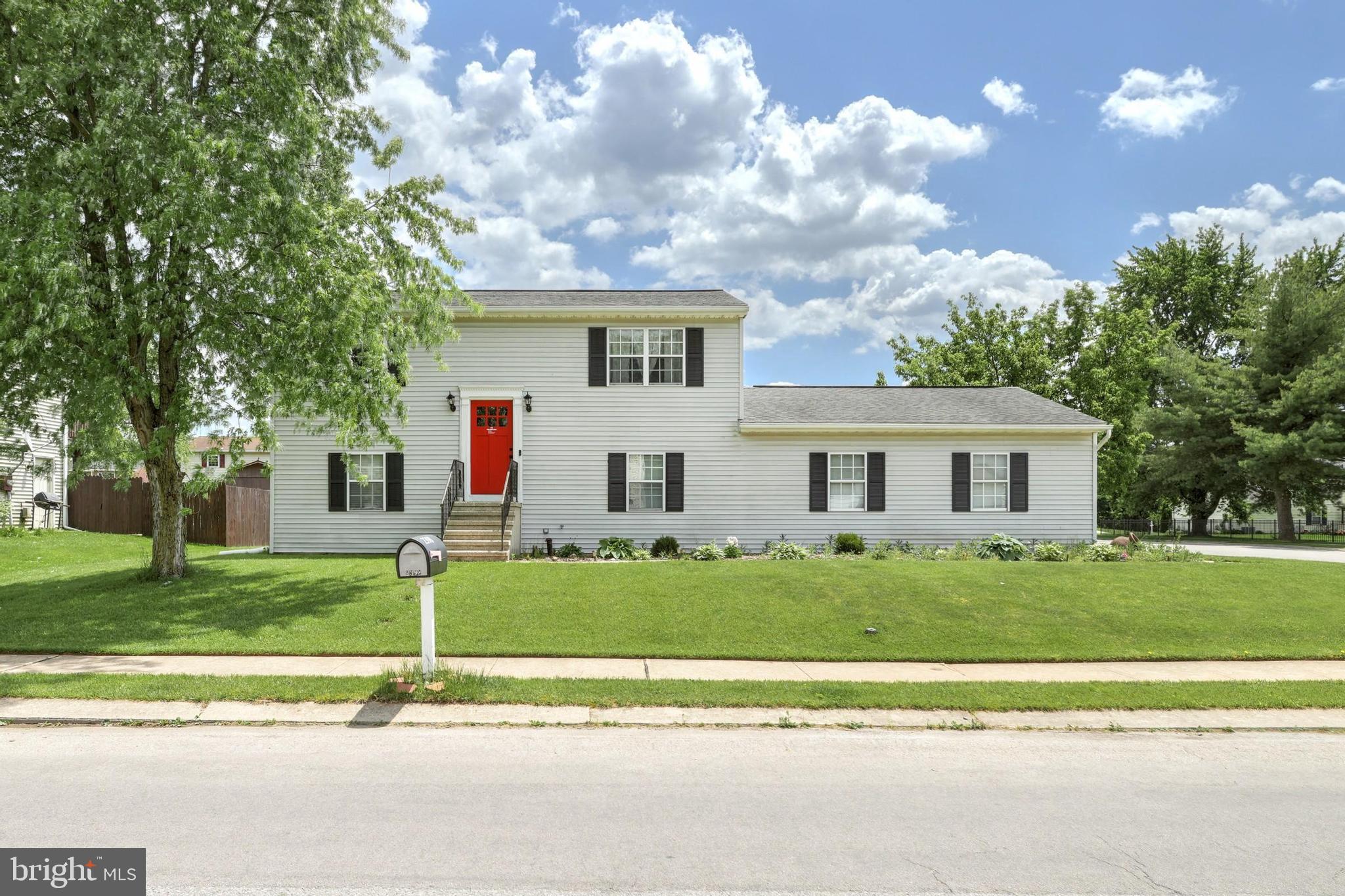 2398 Heather Road York, PA 17408 - Photo 1 of 26 Gallery Image 1