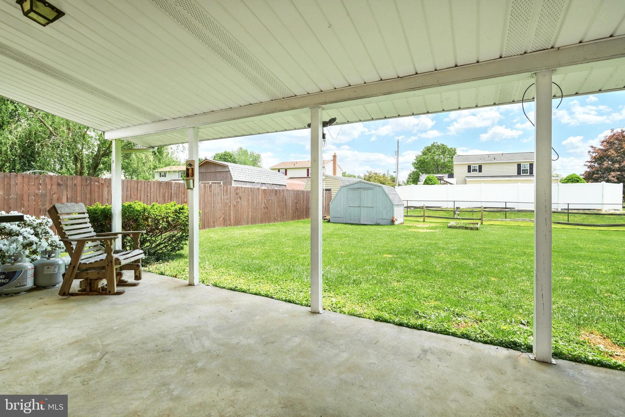 2398 Heather Road York, PA 17408 - Photo 5 of 26 Gallery Image 5
