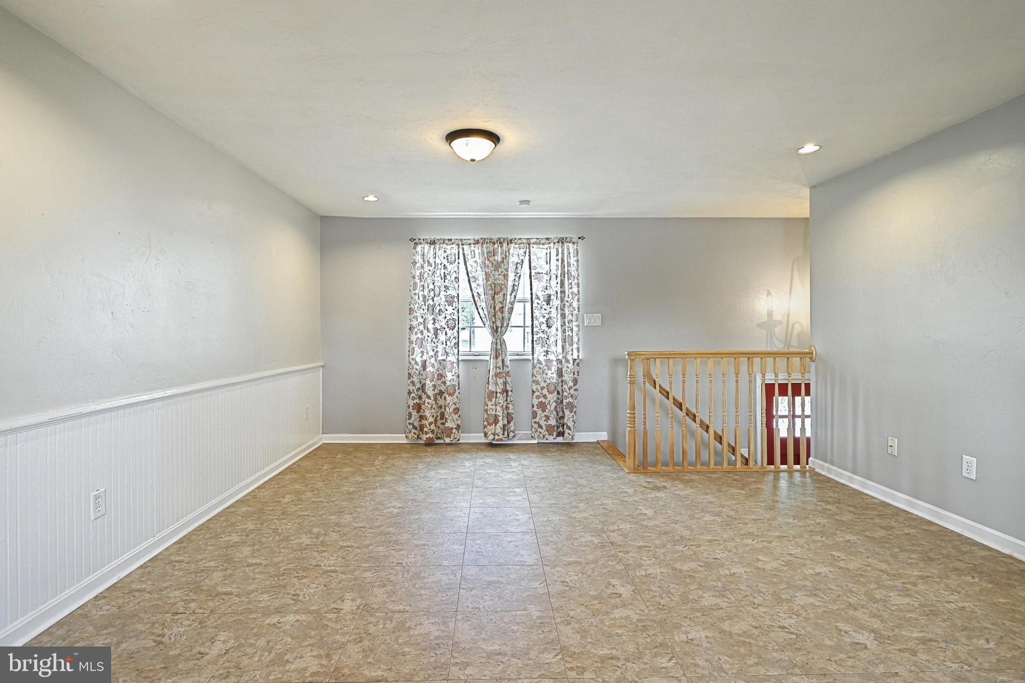 2398 Heather Road York, PA 17408 - Photo 8 of 26 Gallery Image 8