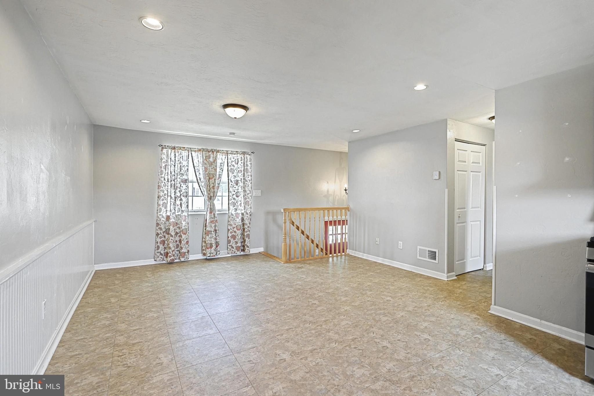 2398 Heather Road York, PA 17408 - Photo 10 of 26 Gallery Image 10