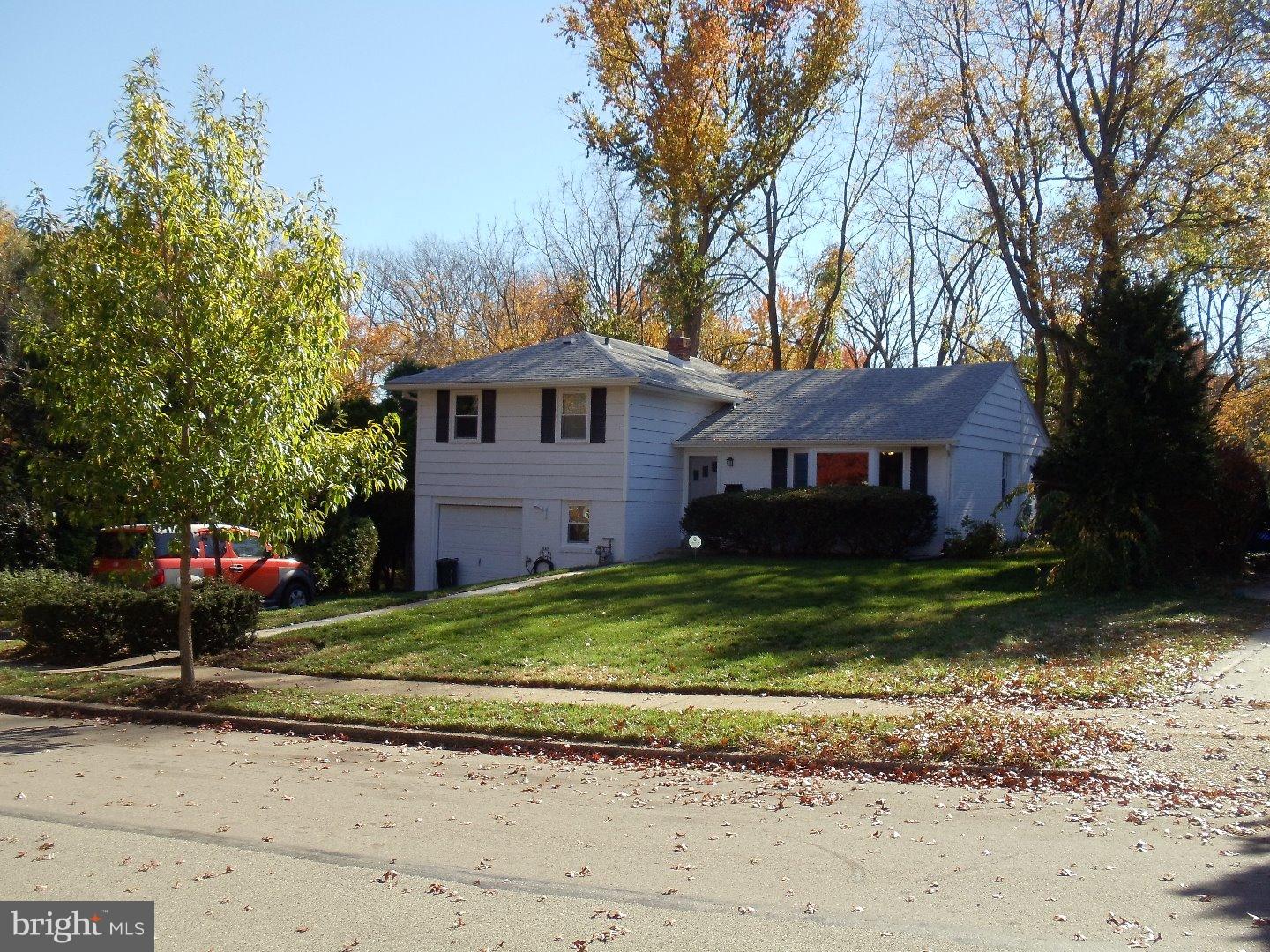 46 Boncouer Road Cheltenham, PA 19012 - Photo 1 of 25 Gallery Image 1