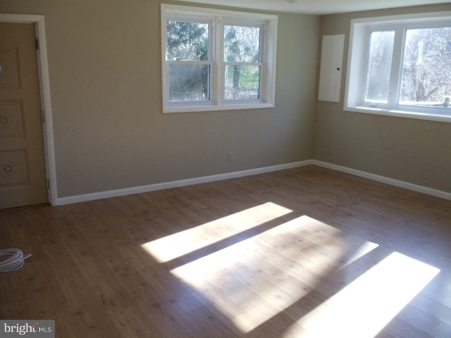 46 Boncouer Road Cheltenham, PA 19012 - Photo 16 of 25 Gallery Image 16