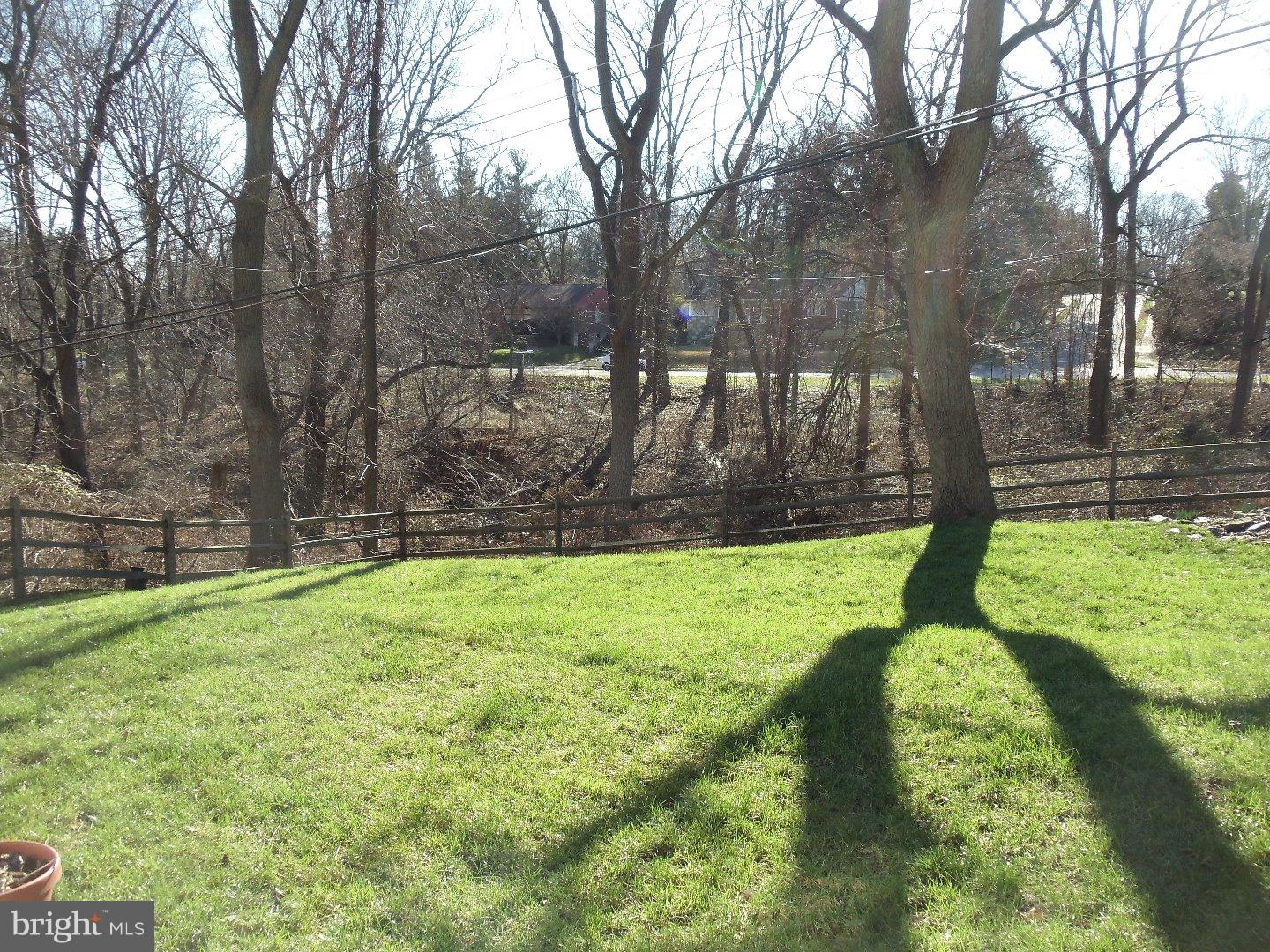 46 Boncouer Road Cheltenham, PA 19012 - Photo 5 of 25 Gallery Image 5