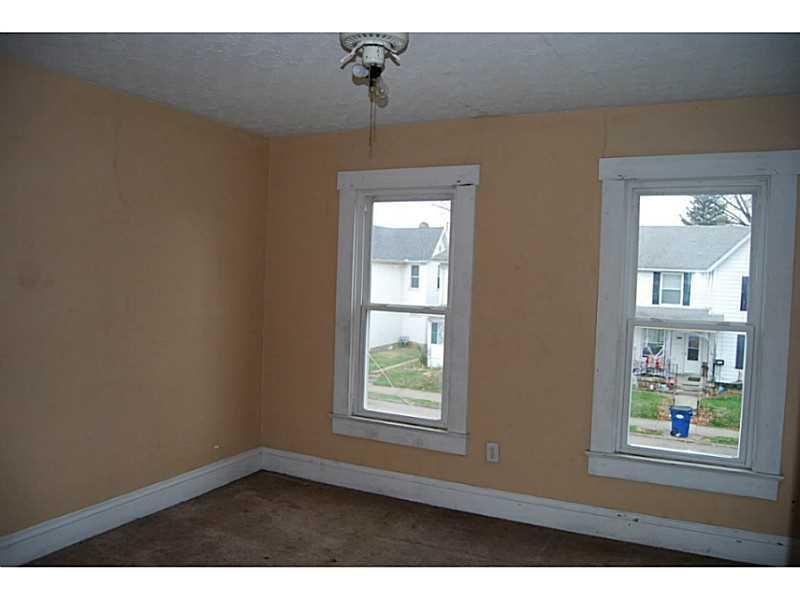 408 North Shaffer Street Springfield, OH 45504 - Photo 11 of 15