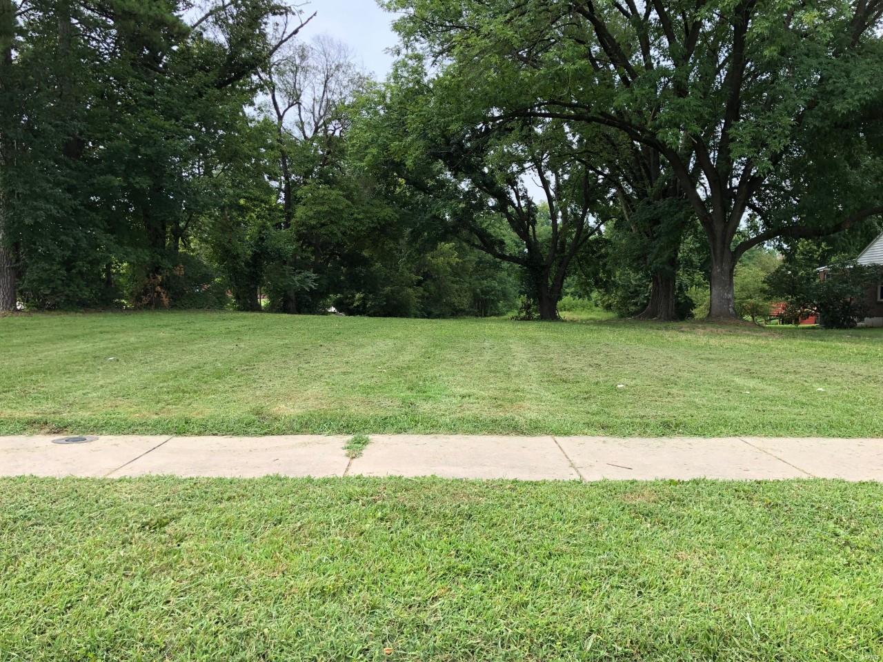 16651 Wild Horse Creek Road, Chesterfield, MO 63005 Compass