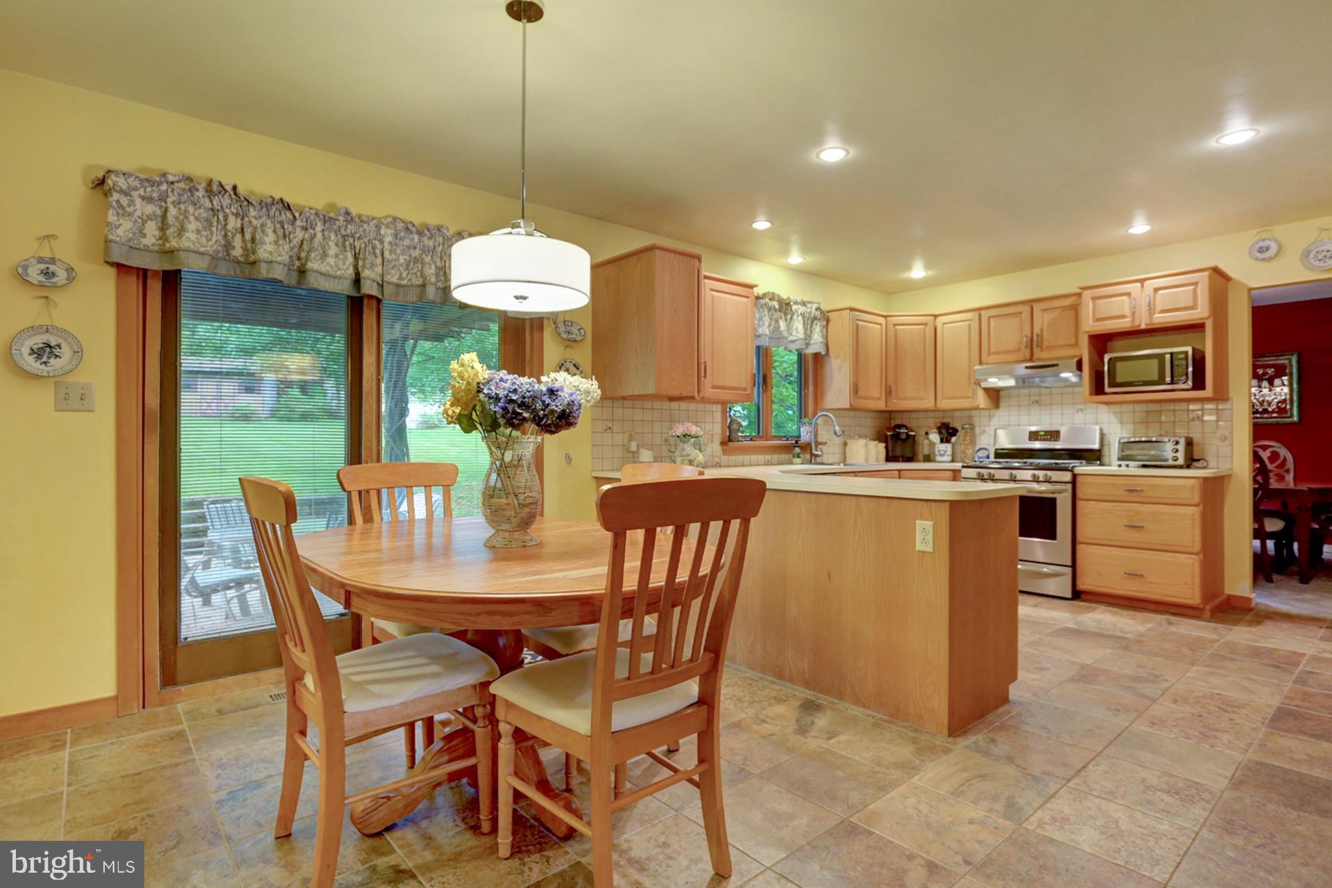 311 Fairview Road Reading, PA 19606 - Photo 15 of 37 Gallery Image 15