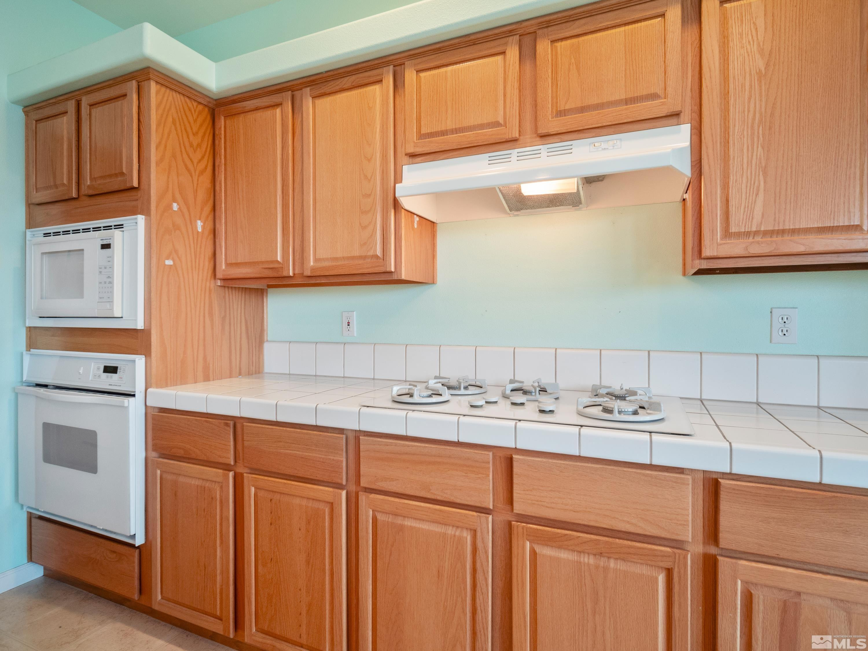 2976 Del Rio Lane Minden, NV 89423 - Photo 12 of 40 Photo 12