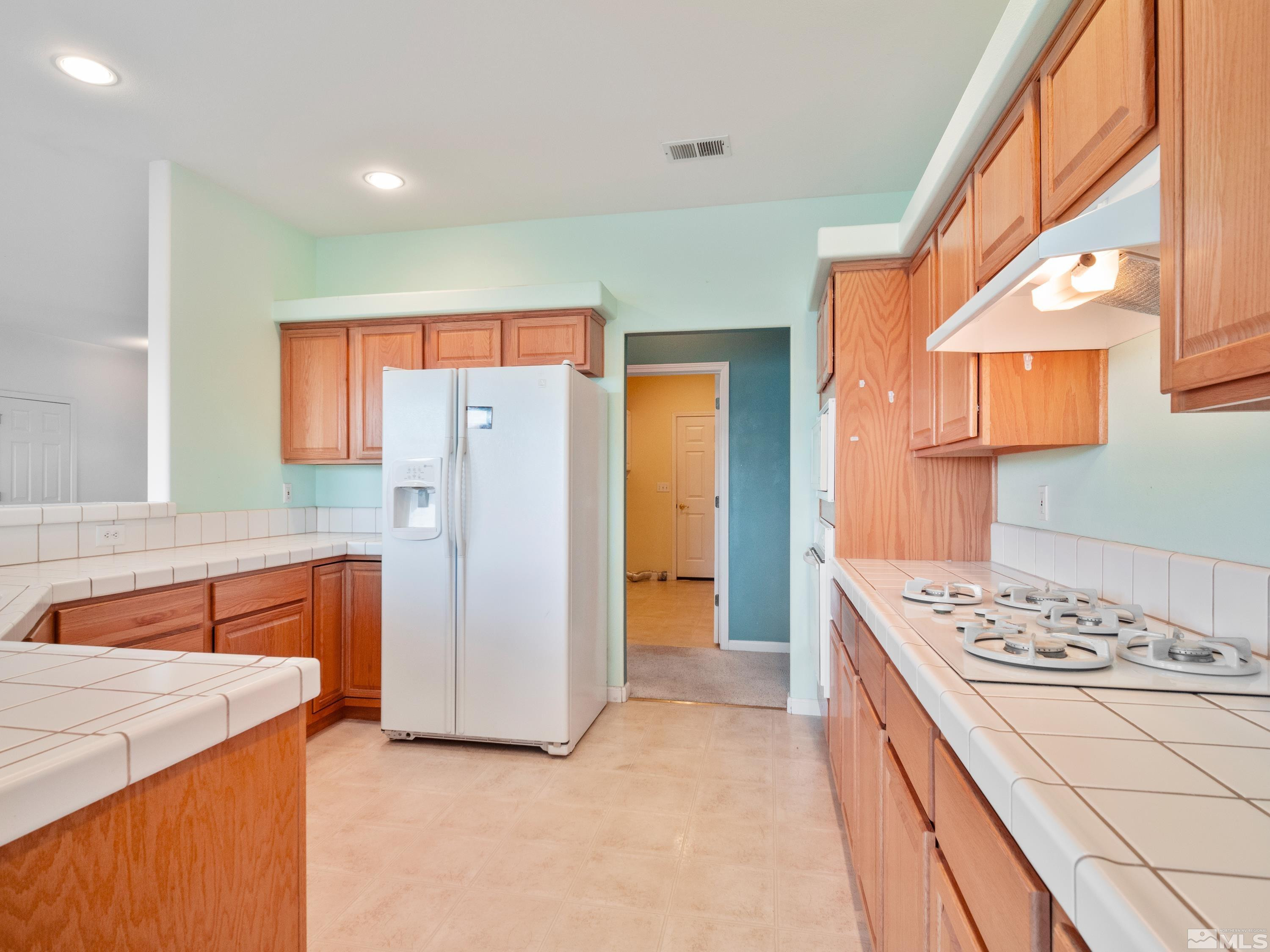 2976 Del Rio Lane Minden, NV 89423 - Photo 13 of 40 Photo 13