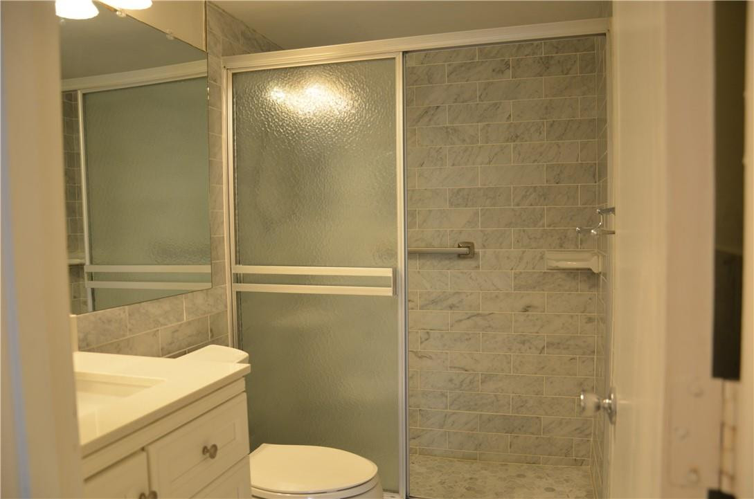 259 South Cypress Road, Unit 546 Pompano Beach, FL 33060 - Photo 18 of 29 Brand New Master Bath