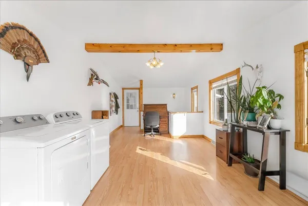 $454,400 | N6810 County Road D, Algoma, WI 54201