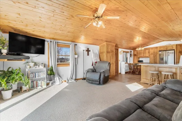 $454,400 | N6810 County Road D, Algoma, WI 54201