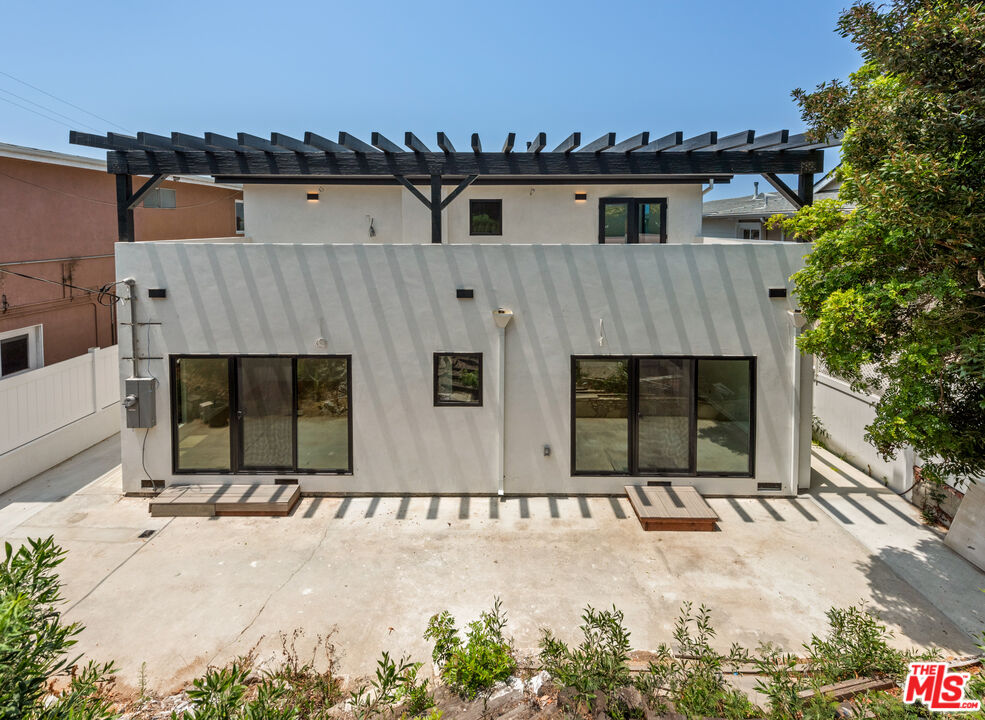 8236 Zitola Terrace Playa del Rey, CA 90293 - Photo 29 of 32