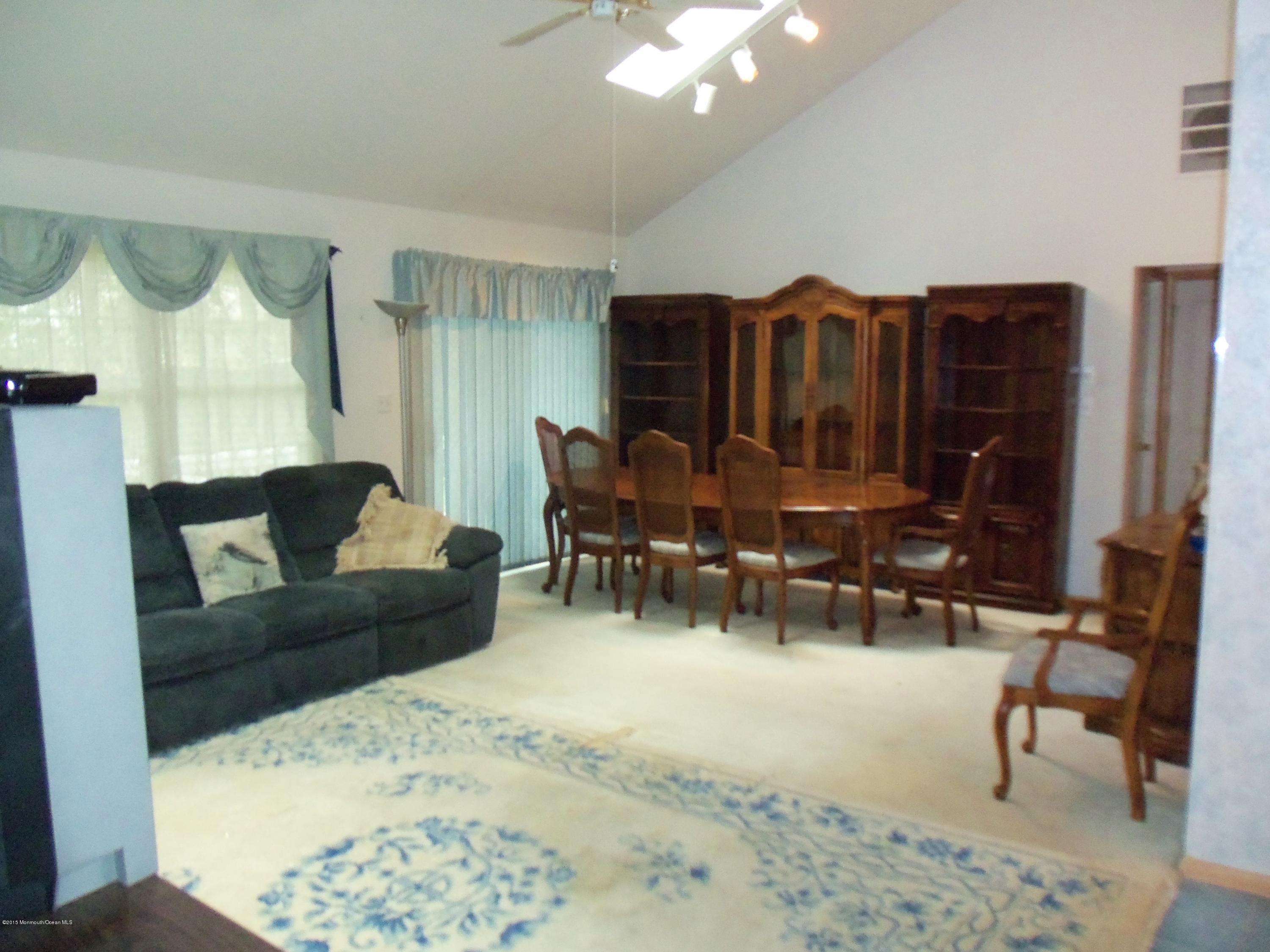 117 Captain Road Manahawkin, NJ 08050 - Photo 6 of 25 100_2478.JPG