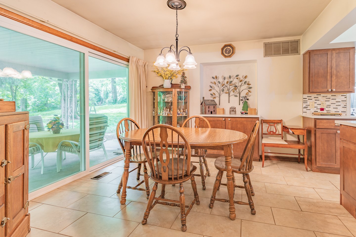 3900 Weaver Road Evansville, IN 47711 - Photo 13 of 36 Gallery Image 13
