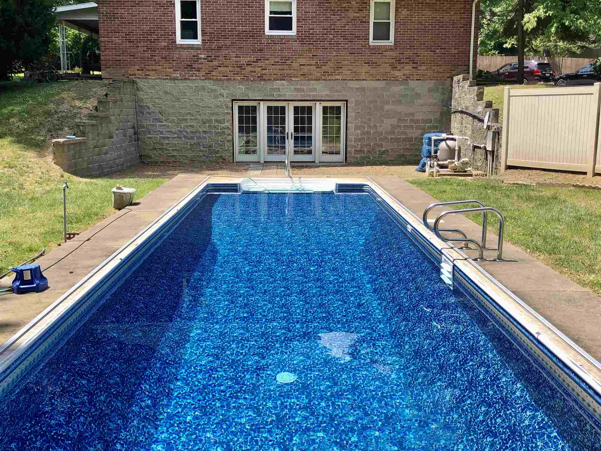 3900 Weaver Road Evansville, IN 47711 - Photo 3 of 36 Gallery Image 3