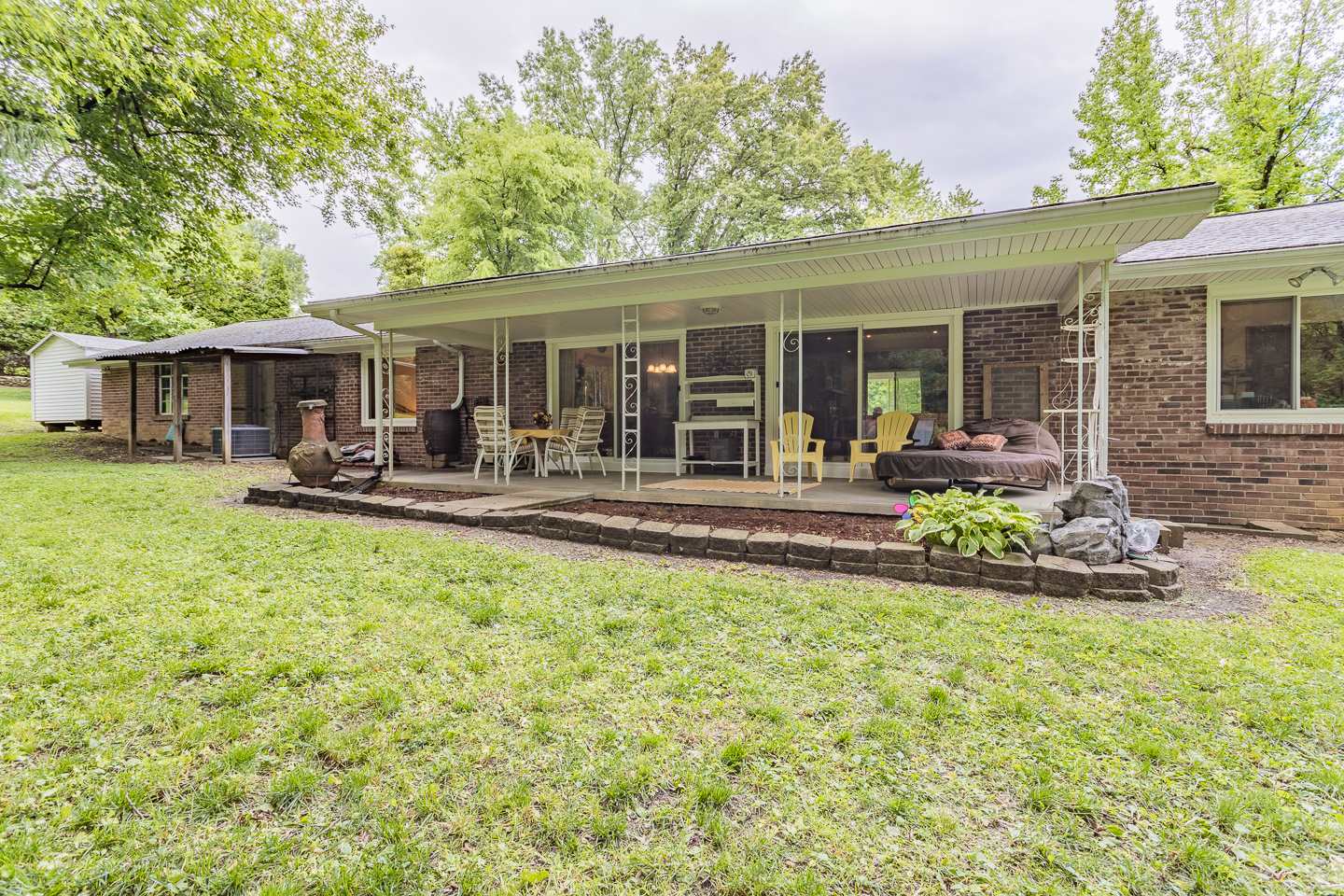 3900 Weaver Road Evansville, IN 47711 - Photo 8 of 36 Gallery Image 8