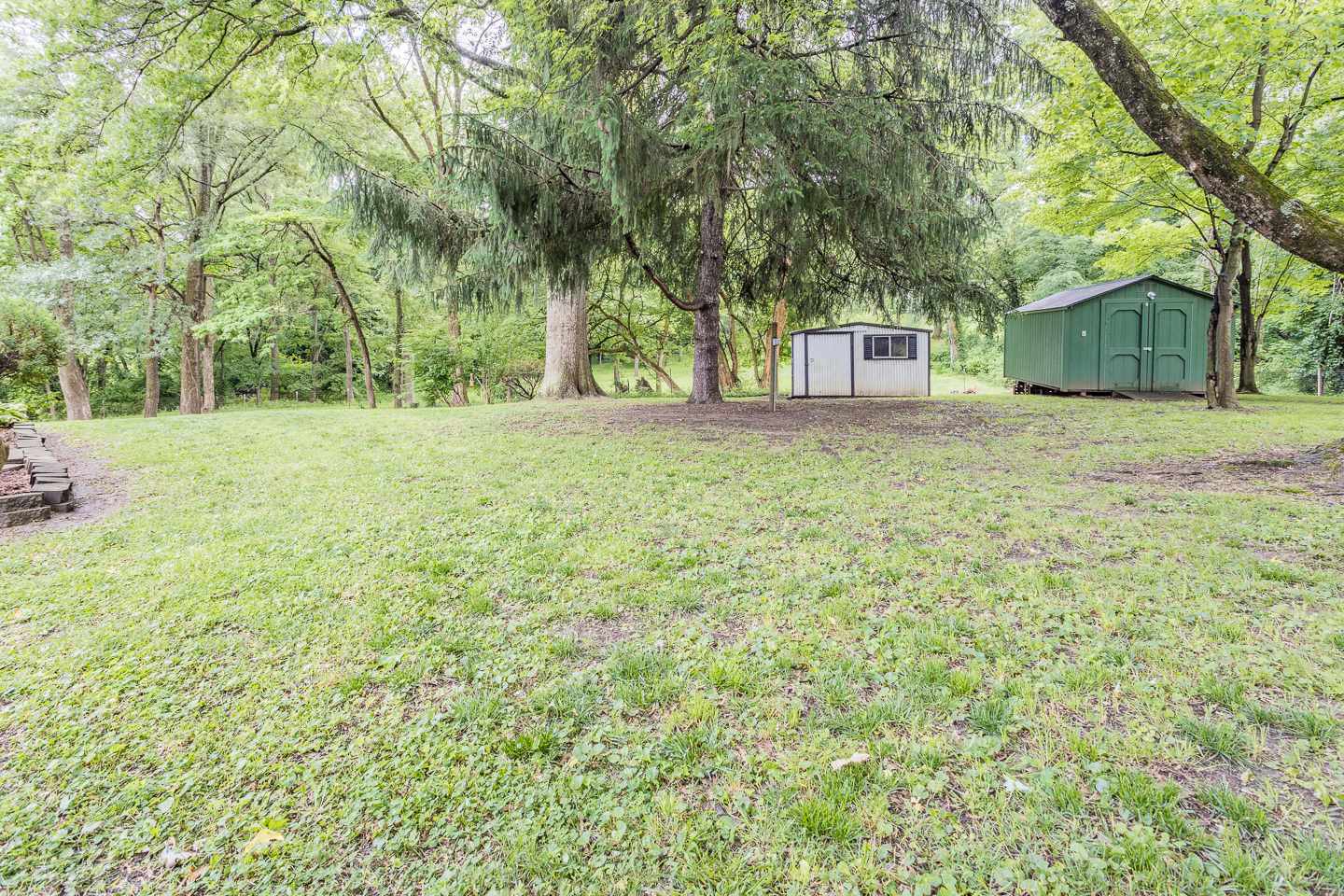 3900 Weaver Road Evansville, IN 47711 - Photo 9 of 36 Gallery Image 9