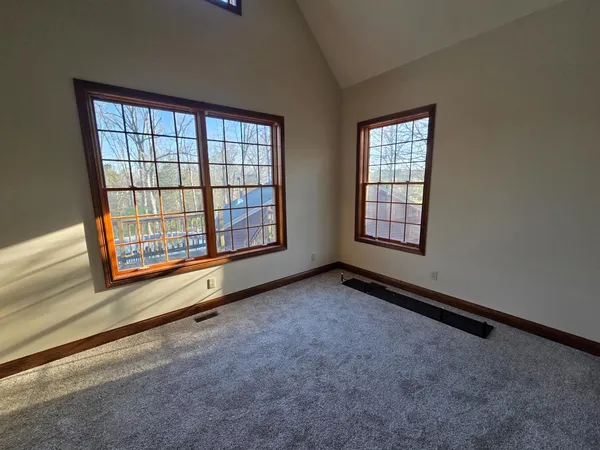 $426,000 | 18180 Boone Robinson Road, Patriot, IN 47038