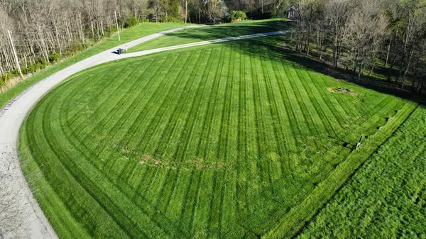 $426,000 | 18180 Boone Robinson Road, Patriot, IN 47038