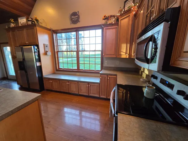 $426,000 | 18180 Boone Robinson Road, Patriot, IN 47038