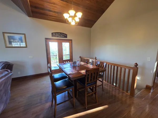 $426,000 | 18180 Boone Robinson Road, Patriot, IN 47038