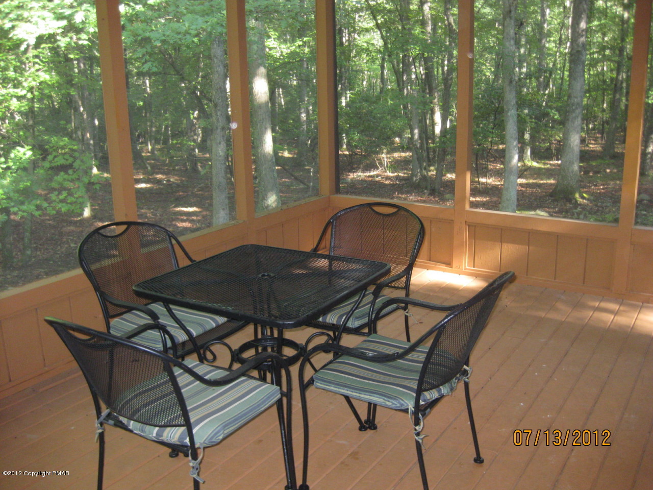 116 Grouse Road East Stroudsburg, PA 18301 - Photo 19 of 31 a view of a outdoor space with chairs