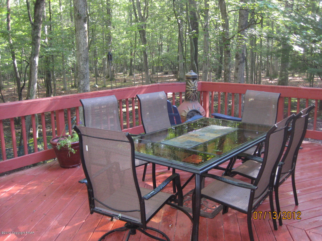 116 Grouse Road East Stroudsburg, PA 18301 - Photo 29 of 31 a view of a chairs and table in the outdoor
