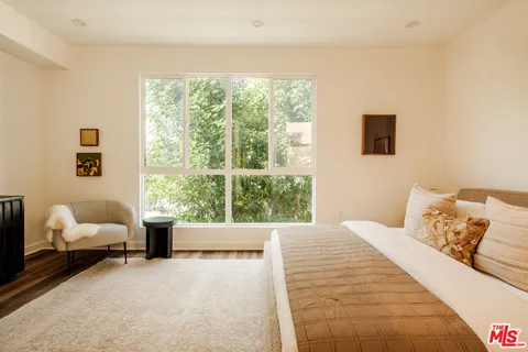$825,000 | 14113 West Monroe Place, Van Nuys, CA 91405