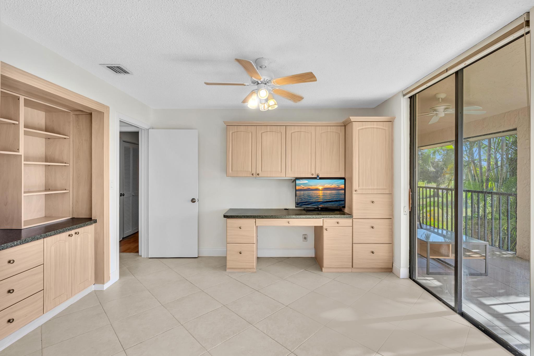 7718 La Mirada Drive Boca Raton, FL 33433 - Photo 29 of 56 3rd bar/ Den