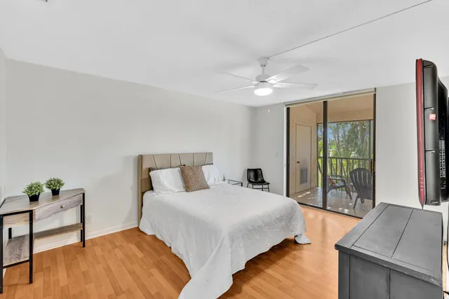 $320,000 | 7718 La Mirada Drive, Boca Raton, FL 33433