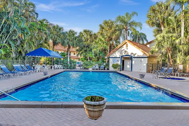 $320,000 | 7718 La Mirada Drive, Boca Raton, FL 33433