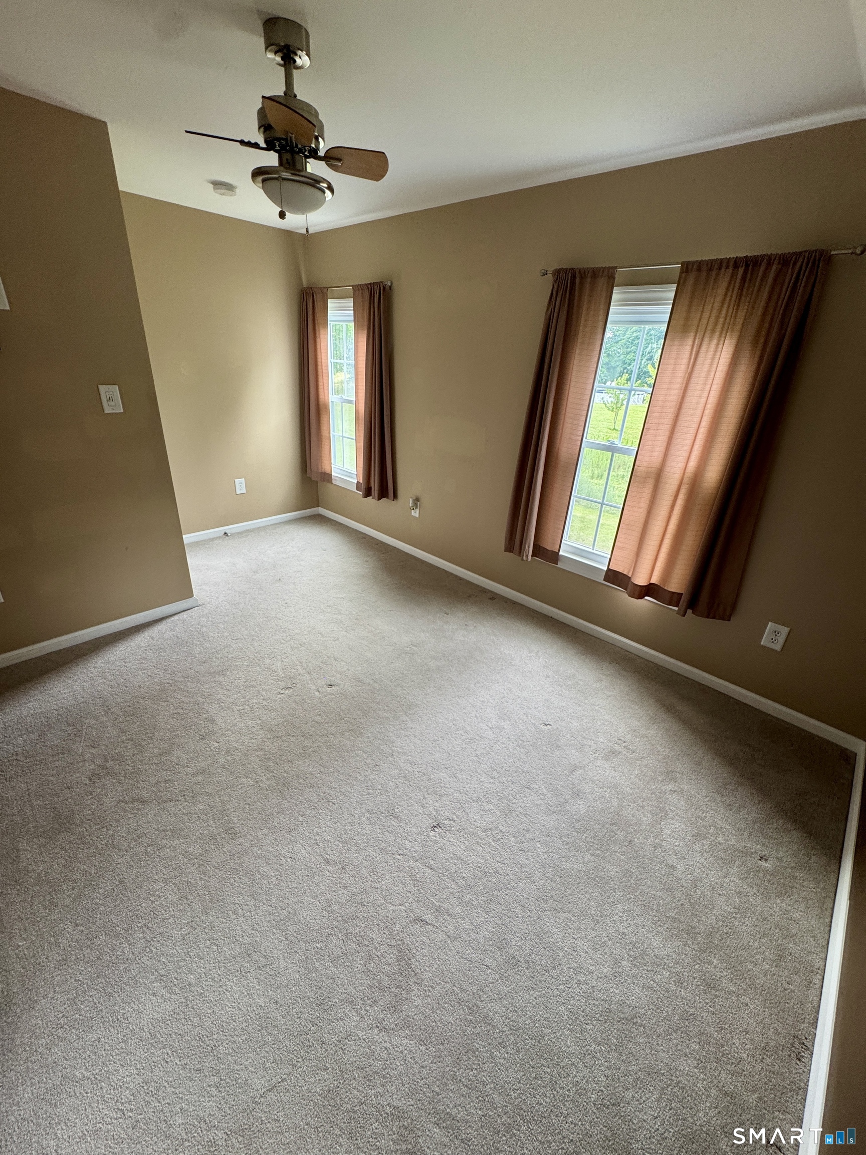 834 Bee Street Meriden, CT 06450 - Photo 28 of 33